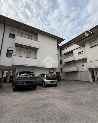 2 LOCALI A ROVIGO