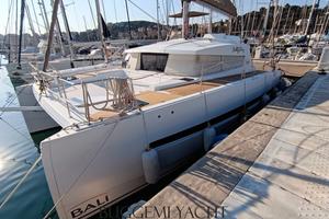 BALI 4.0  CATANA GROUP CATAMARANO