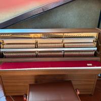 Pianoforte verticale Yamaha LU-101