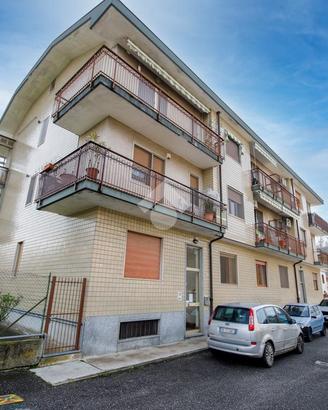 3 LOCALI A LOMBARDORE