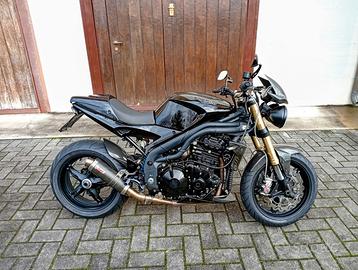 Triumph Speed triple 1050