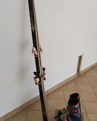 sci  Rossignol con scarponi Nordica