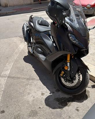 T-max 560 tech max