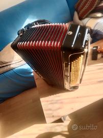 Fisarmonica Paolo Soprani 120.bassi