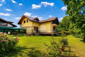 VILLA SINGOLA A GIVOLETTO