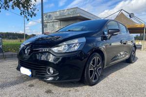 Renault Clio dCi 8V 90CV Start&Stop 5 porte NEOPAT