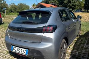 PEUGEOT 208 anno 2021