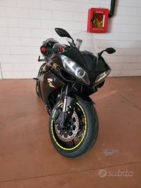 Yamaha R1 2007-No Stock