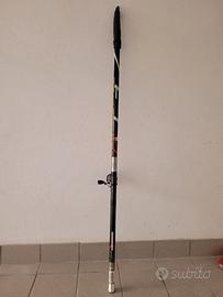 Canna da pesca spinning / lancio con mulinello