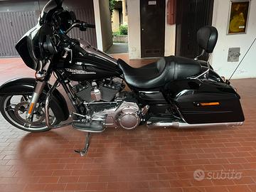 Harley Davidson Street Glide FLHXS 04/16