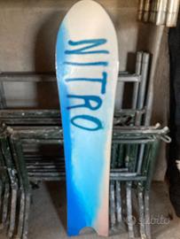 Snowboard nitro pow 154