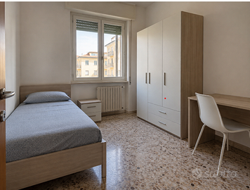 COMODA CAMERA SINGOLA A SANTA CROCE