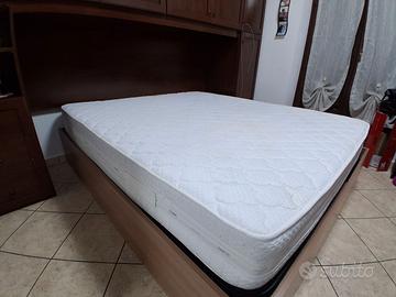 Materasso Matrimoniale Eminflex con Topper Memory