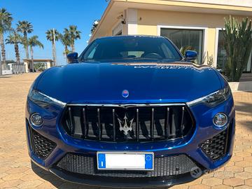 Maserati Levante Q4 AWD Gransport 350CV FULL OP.