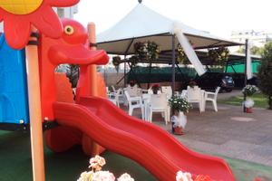 A pochi passi dal mare con giardino a sottomarina
