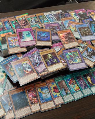 Yu gi oh mega collezione 1000 carte