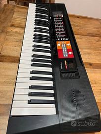 Tastiera Yamaha PSR-F51
