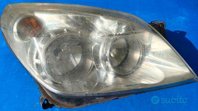 Faro anteriore destro Opel Astra H