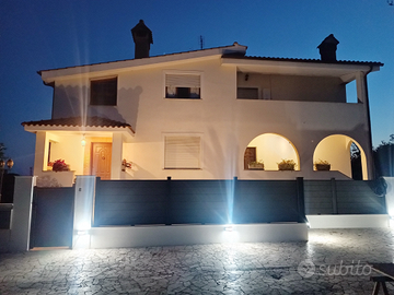 Villa con 2 appartamenti