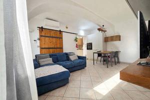 Appartamento di 108 m² con 4 locali e box auto a R