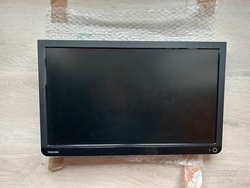 Tv Toshiba 21” come nuova+braccio
