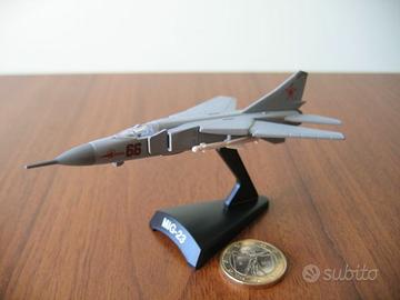 Aerei Militari De Agostini MIG-23