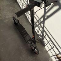Monopattino Mi Electric Scooter Pro 2