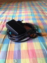 Caricabatterie e auricolari NOKIA