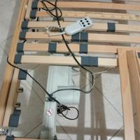Letto sanitario reclinabile elettrico