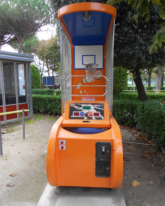 Basket Sela anni 90