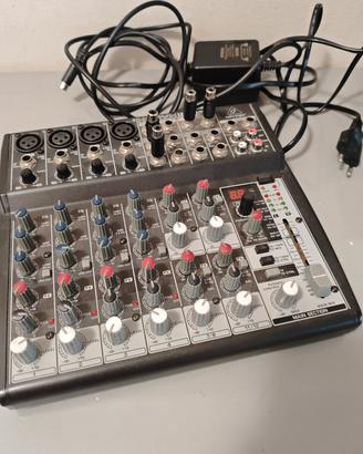 mixer analogo Behringer Xenix 1202fx