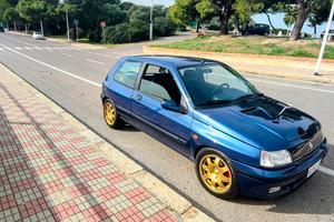 Clio 1.8 16v del 95