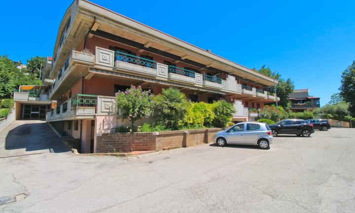 Appartamento zona Colleparco