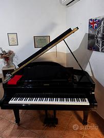 Pianoforte a coda KAWAI KG-2C
