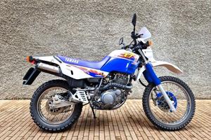 YAMAHA XT 600E