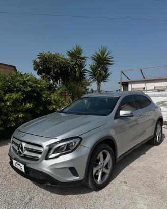Mercedes-benz GLA 180 d Automatic Premium