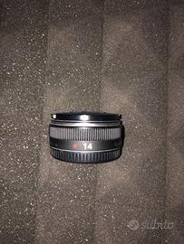 Obiettivo Panasonic Lumix G 14mm f/2.5 ASPH - Micr