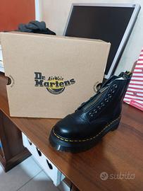 Anfibi donna nuovi Dr.Martens