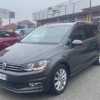 VOLKSWAGEN Touran 2.0 TDI 150cv Executive BlueMo