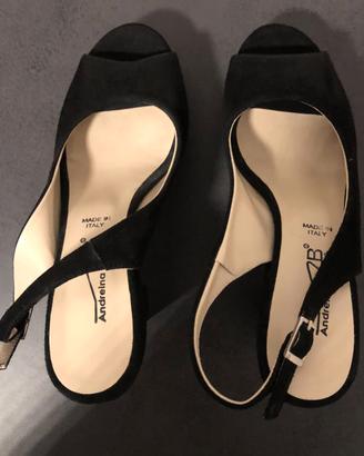 Marca: Andreina Barillà. Accessorio: Scarpe Decoll