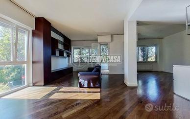 QUADRILOCALE CON GARAGE A DUE PASSI DAL MARE A CAT