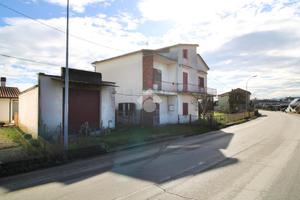 6 LOCALI A SANT'OMERO