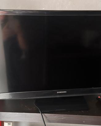 Tv samsung 24”
