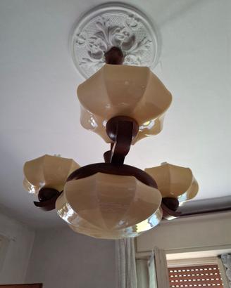 Lampadario vintage legno con coprilampada di vetro