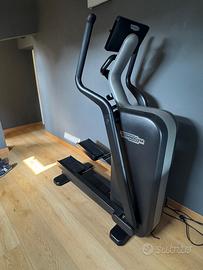 Ellittica Technogym