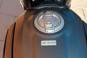 DUCATI SCRAMBLER NIGHTSHIFT 