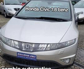 Honda civic 1.8 i-vtec (cambio automatico)