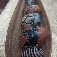 Uova in pietra del Kenia