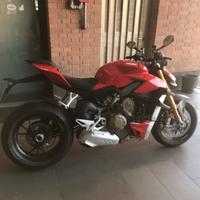 Ducati Streetfighter V4S 2021