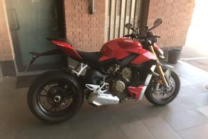 Ducati Streetfighter V4S 2021